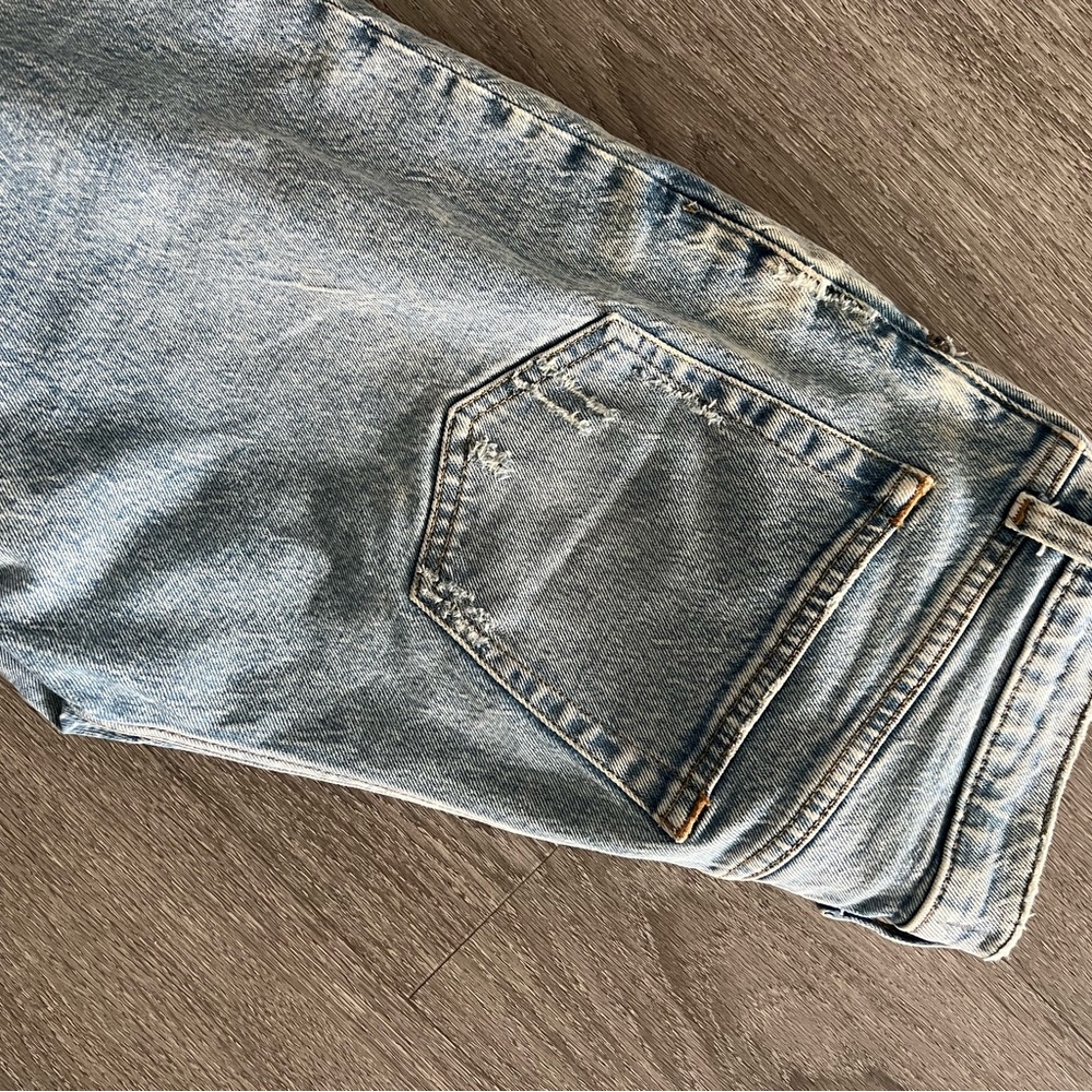 Abercrombie and Fitch The Dad High rise jeans